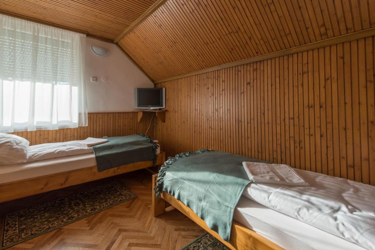 Hajdu Apartman 3. Hajduszoboszlo Exterior photo